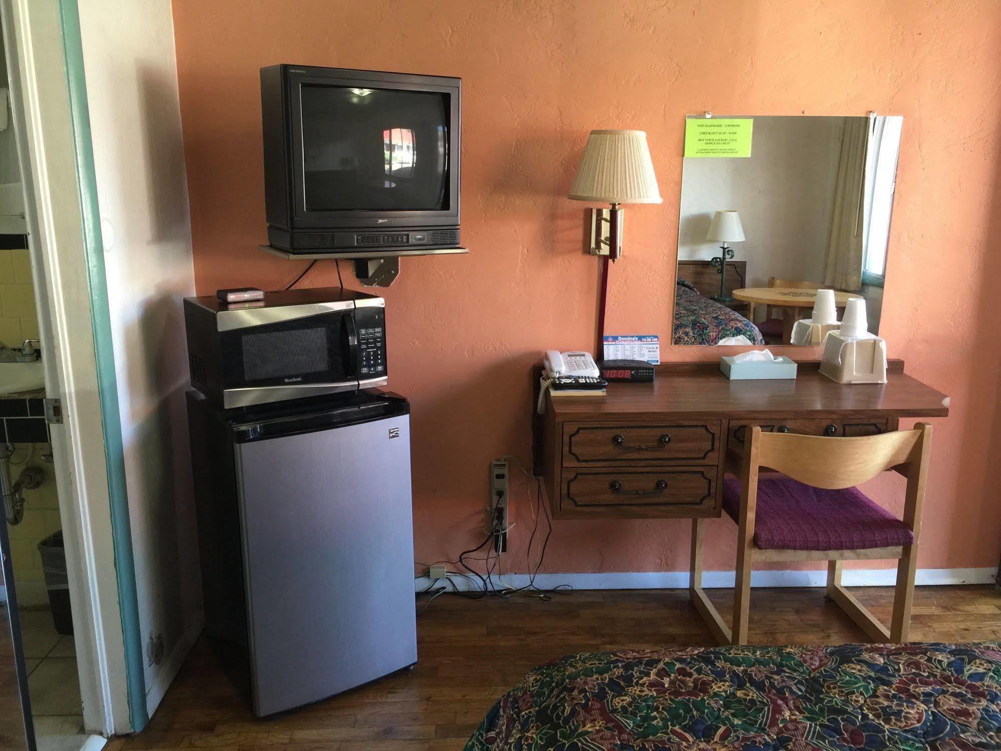 Circle R Motel Salida Dış mekan fotoğraf