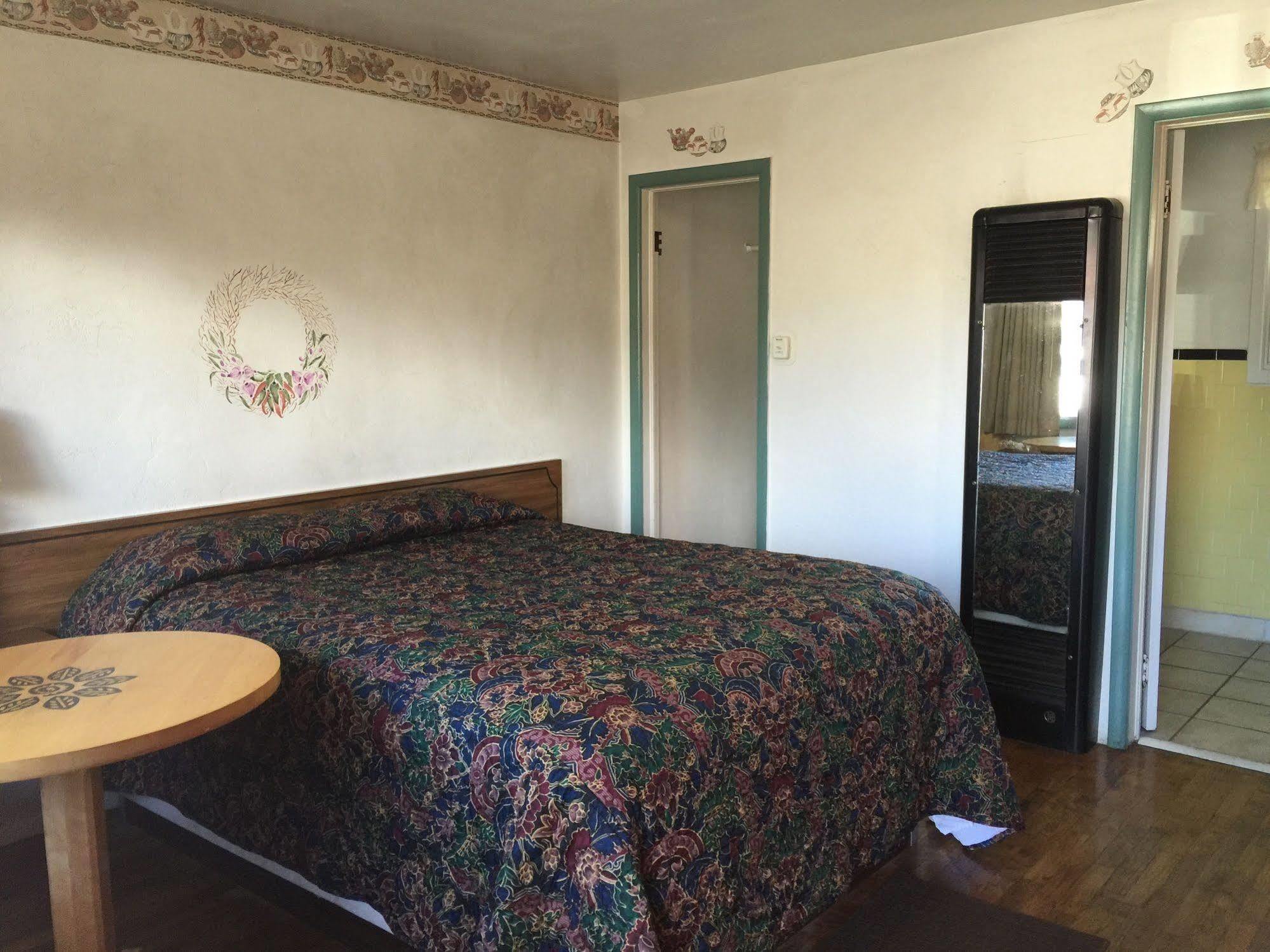 Circle R Motel Salida Dış mekan fotoğraf